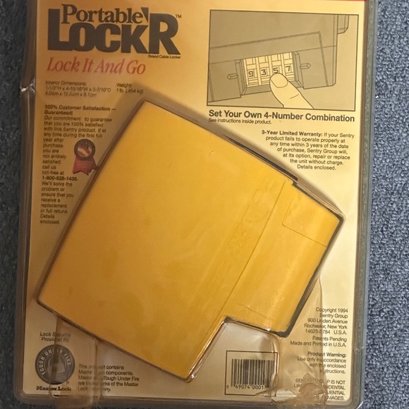 SENTRY PORTABLE LOCK’R KEEP/SAFE 7300Y LOCK IT & GO 4 NUMBER LOCK LOCKER W CABLE - Picture 2 of 2